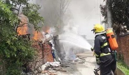 雨天电线短路，小羊险成“烤全羊” 